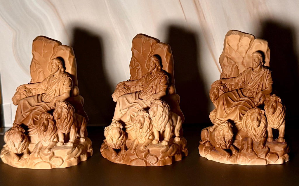 Daniel in Lions Den Sculpture | Sandstone Style Biblical Figure, Faith Decor