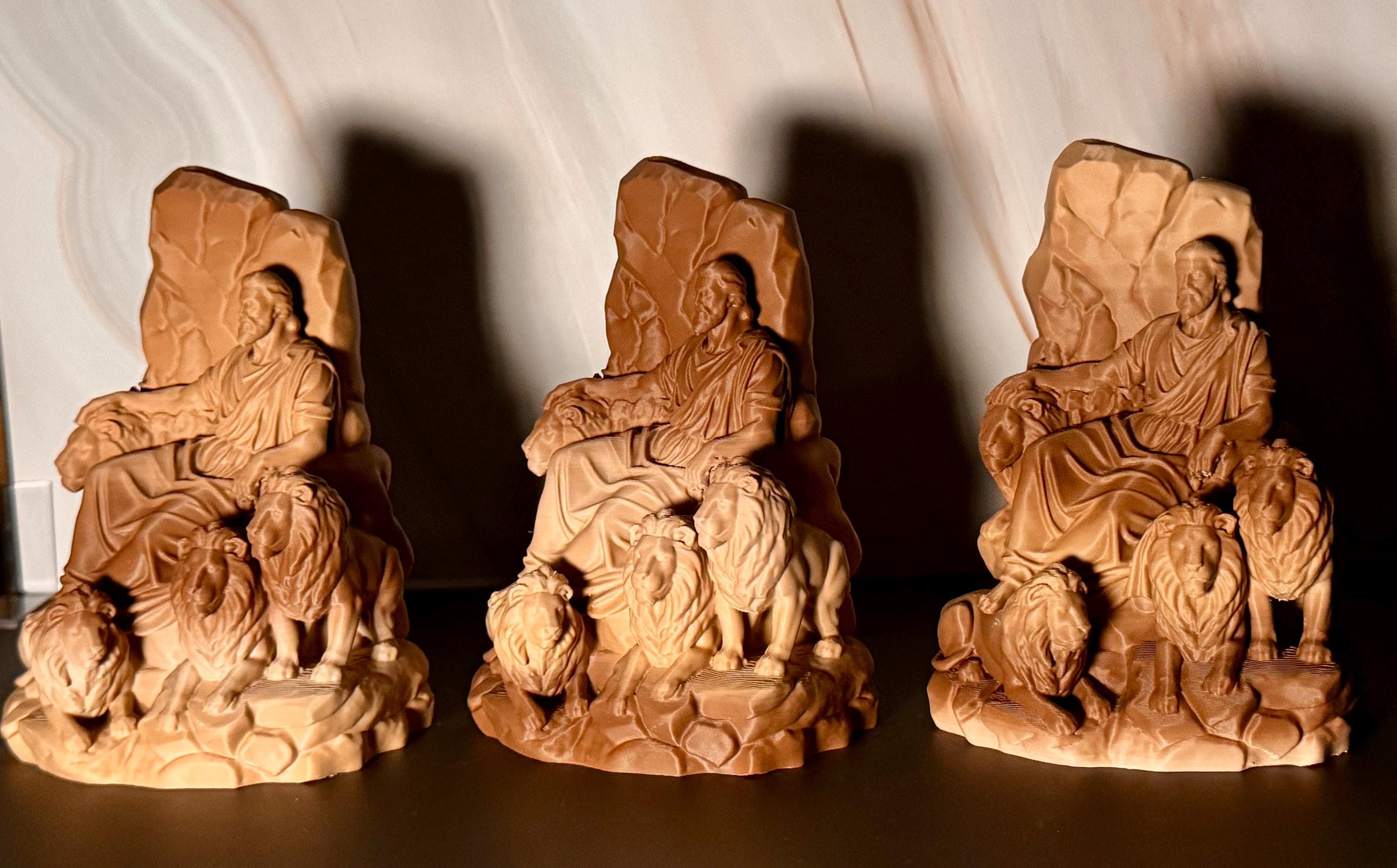 Daniel in Lions Den Sculpture | Sandstone Style Biblical Figure, Faith Decor