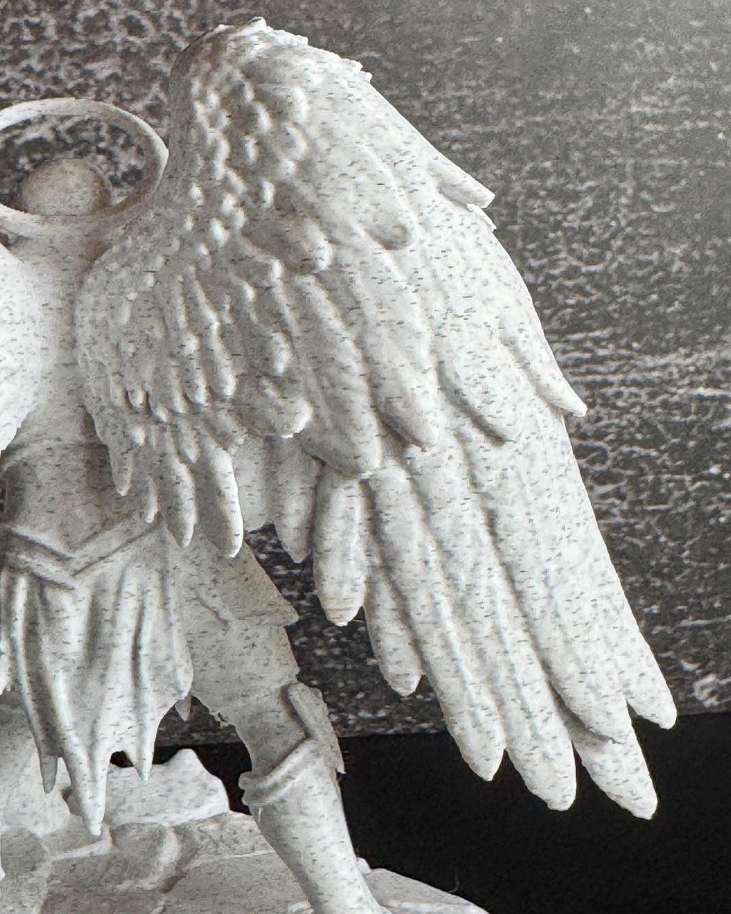 Archangel Michael Statue – Psalm 3:7 – Christian Religious Sculpture – Angel Defeating Evil – Faith Decor